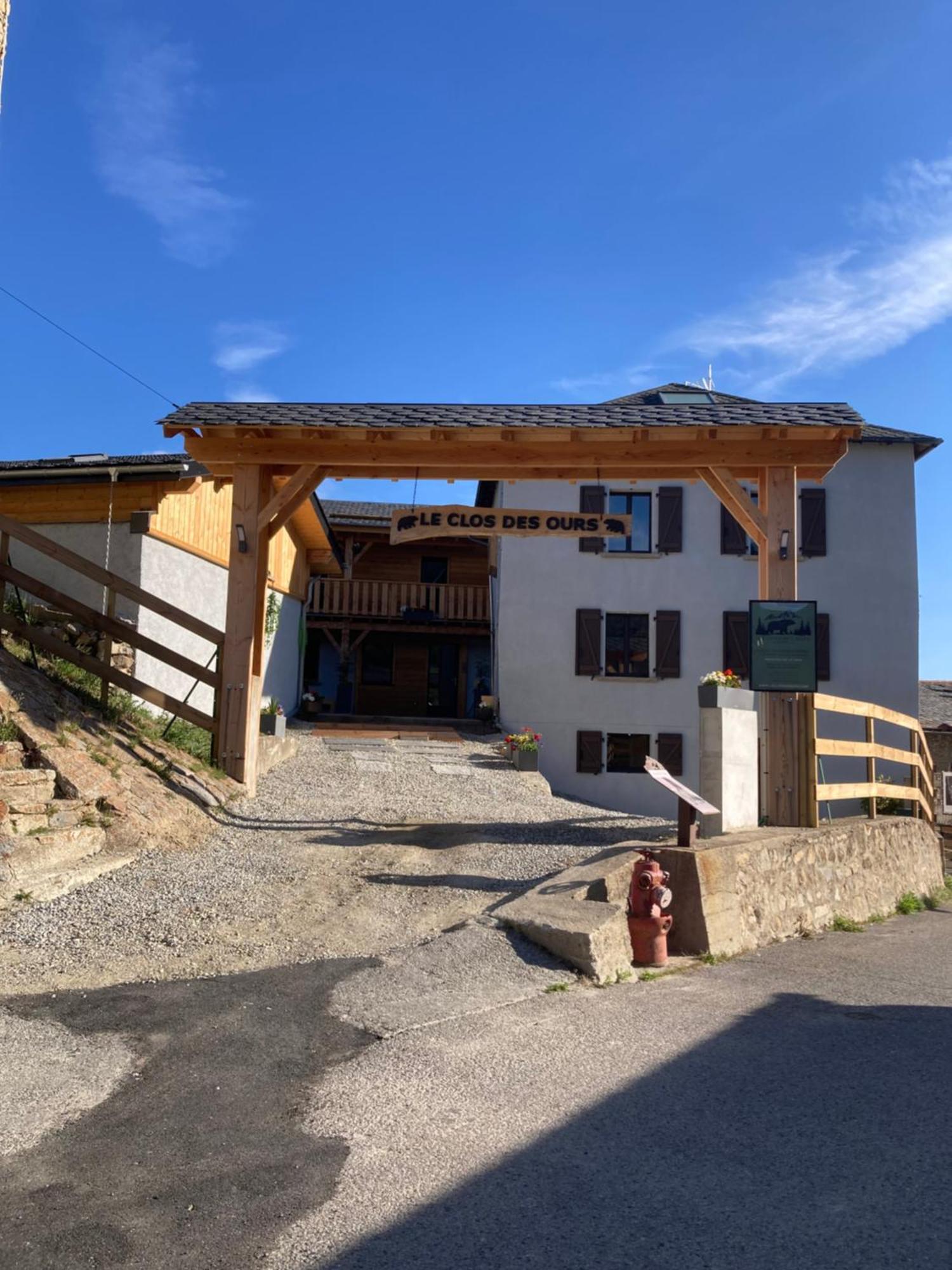 Maison Canelle Le Clos Des Ours * Matemale